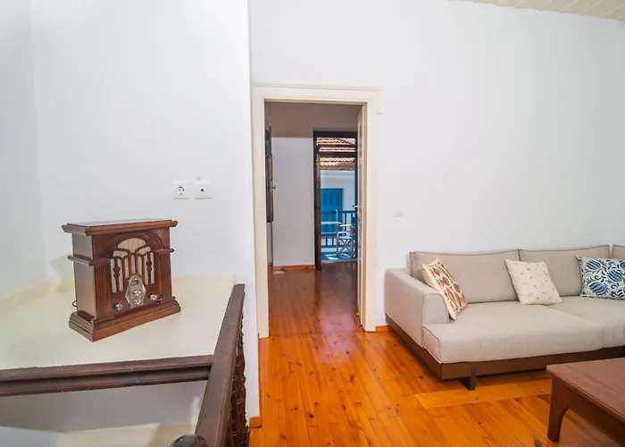 The Bougainvillea Case de vacanță Skopelos